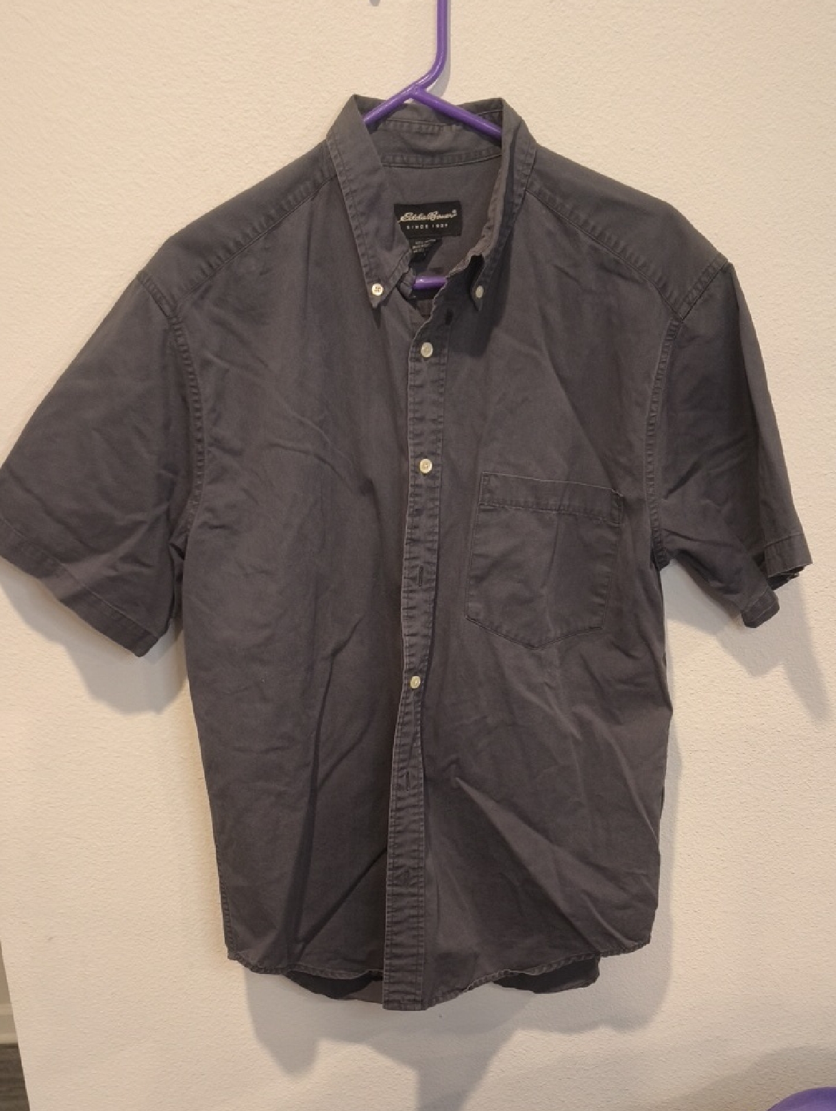 Eddie Bauer Short Sleeve Button-Down Shirt - Charcoal Gray Men's Small